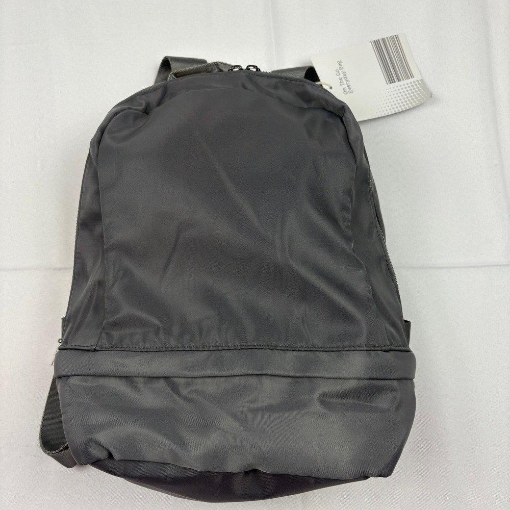 Crane On The Go Everyday Bag  Stylish Lightweight Travel-Ready Tote Beach Picnic